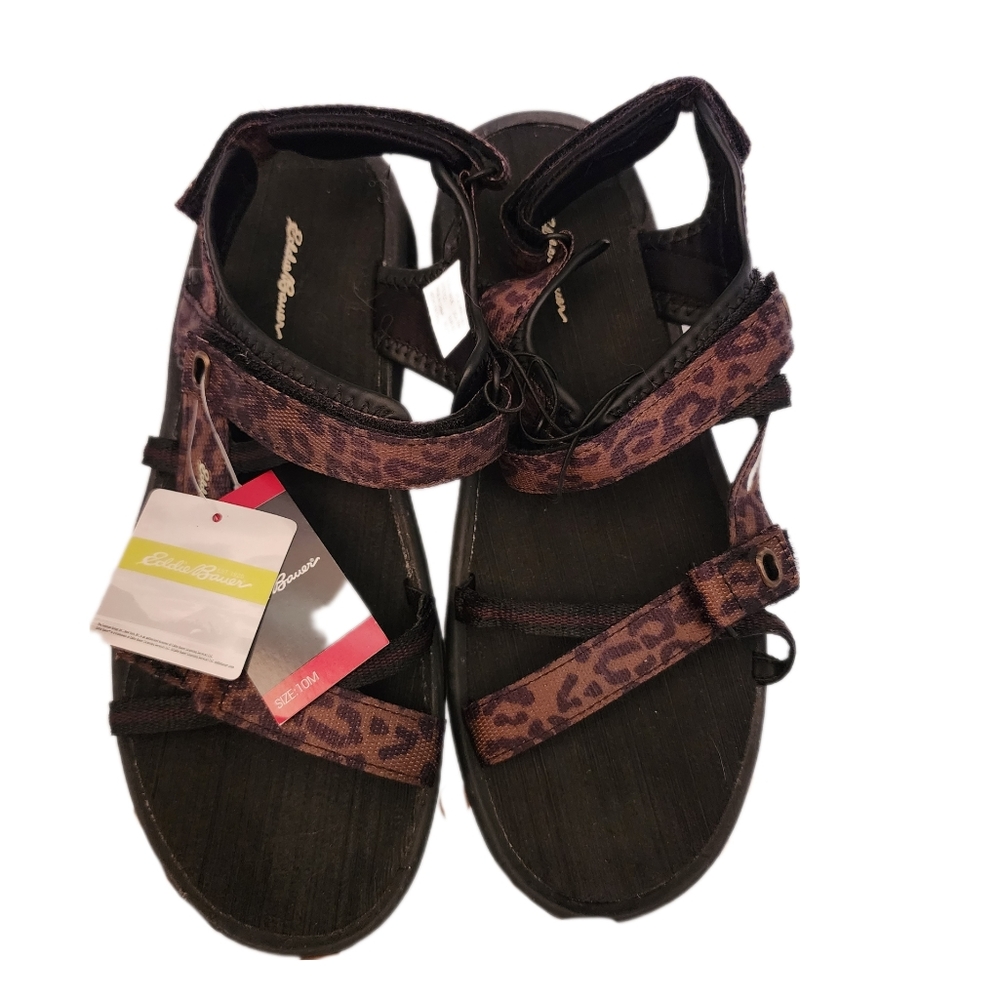 Eddie Bauer Sandals - Size 10 ⭐️NWT!⭐️